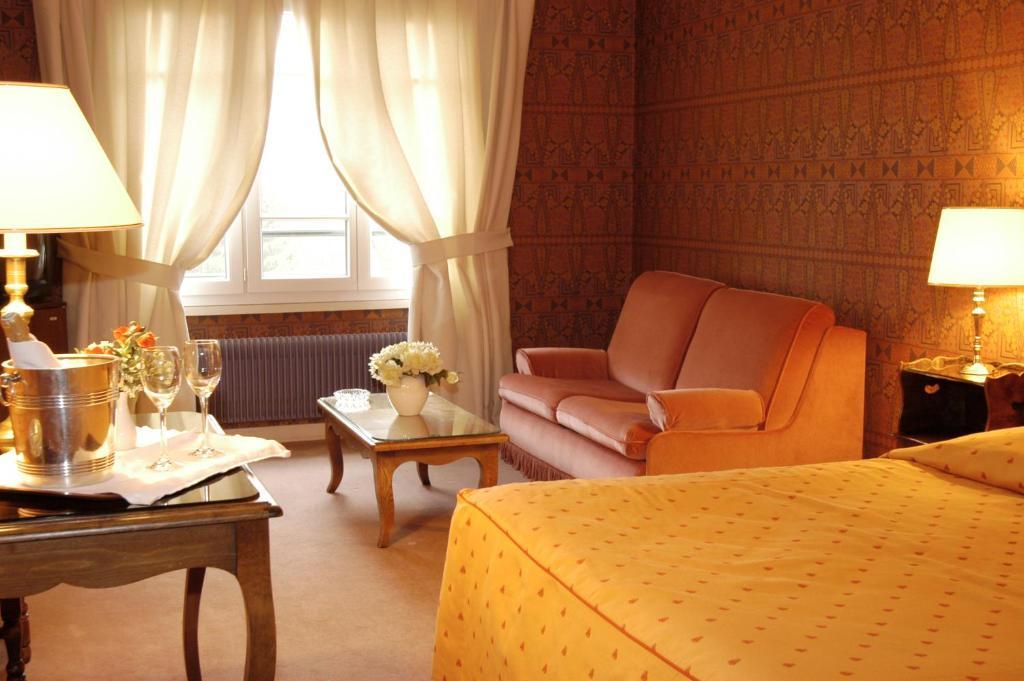 Hostellerie La Huchette Replonges Стая снимка