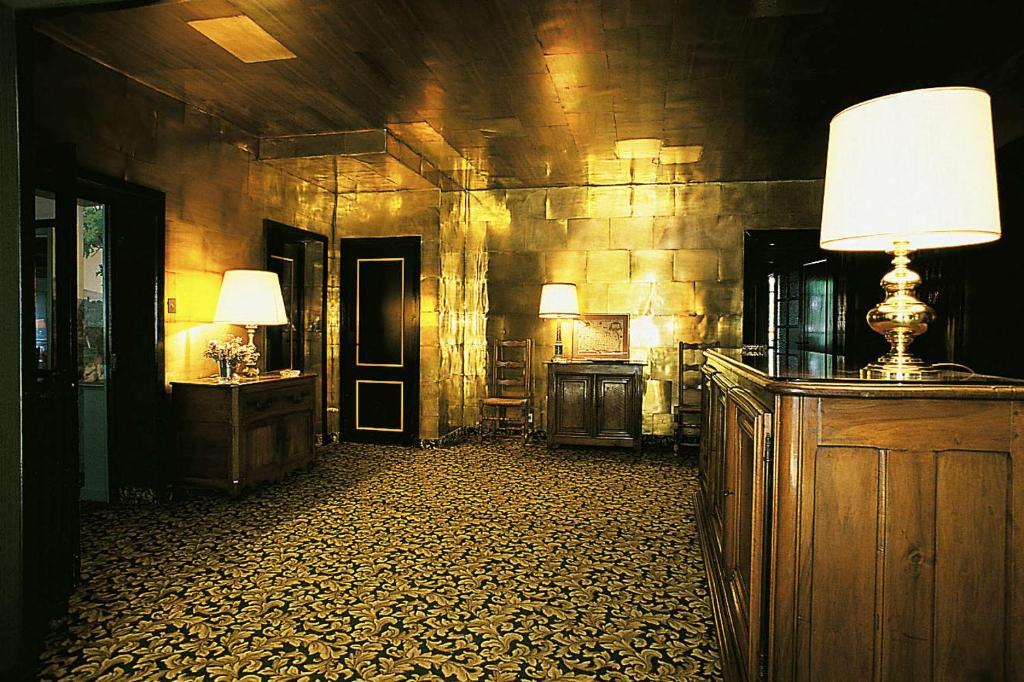 Hostellerie La Huchette Replonges Екстериор снимка